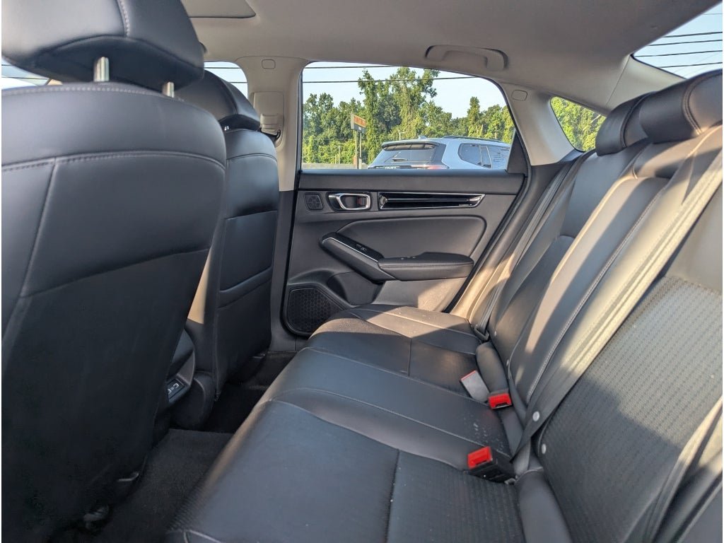 Used 2024 Honda Civic Touring image 15