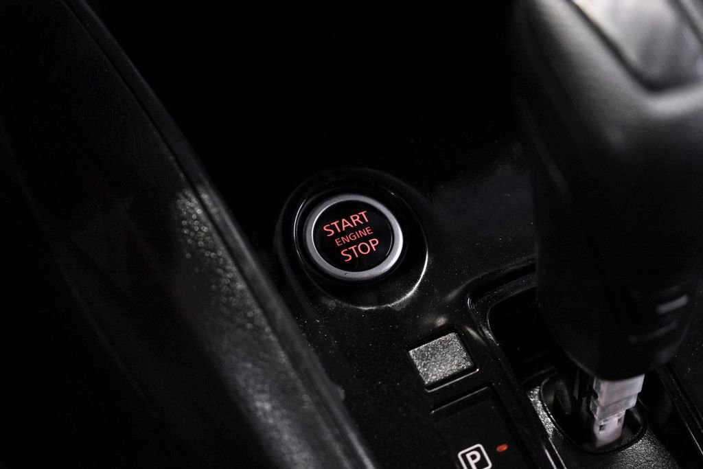 Used 2021 Nissan Versa S image 22