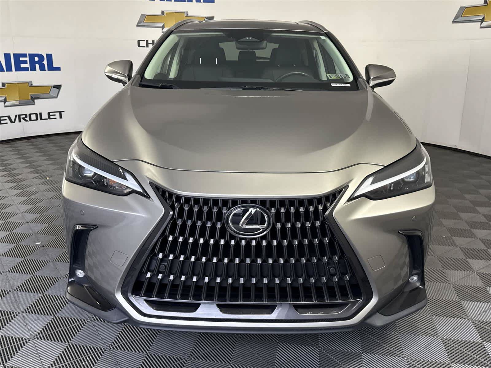 Used 2023 Lexus NX 350 AWD image 8