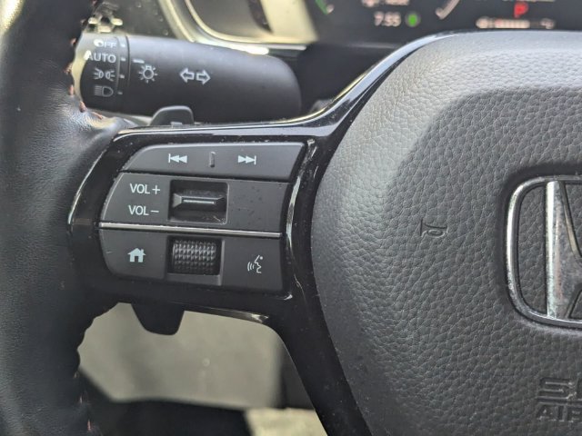 Used 2025 Honda CR-V Sport Touring image 18