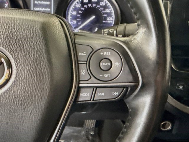 Used 2023 Toyota Camry SE w/ Convenience Package FWD image 14
