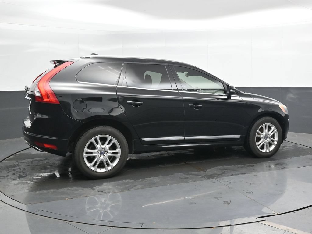 Used 2015 Volvo XC60 T5 AWD/4WD image 2
