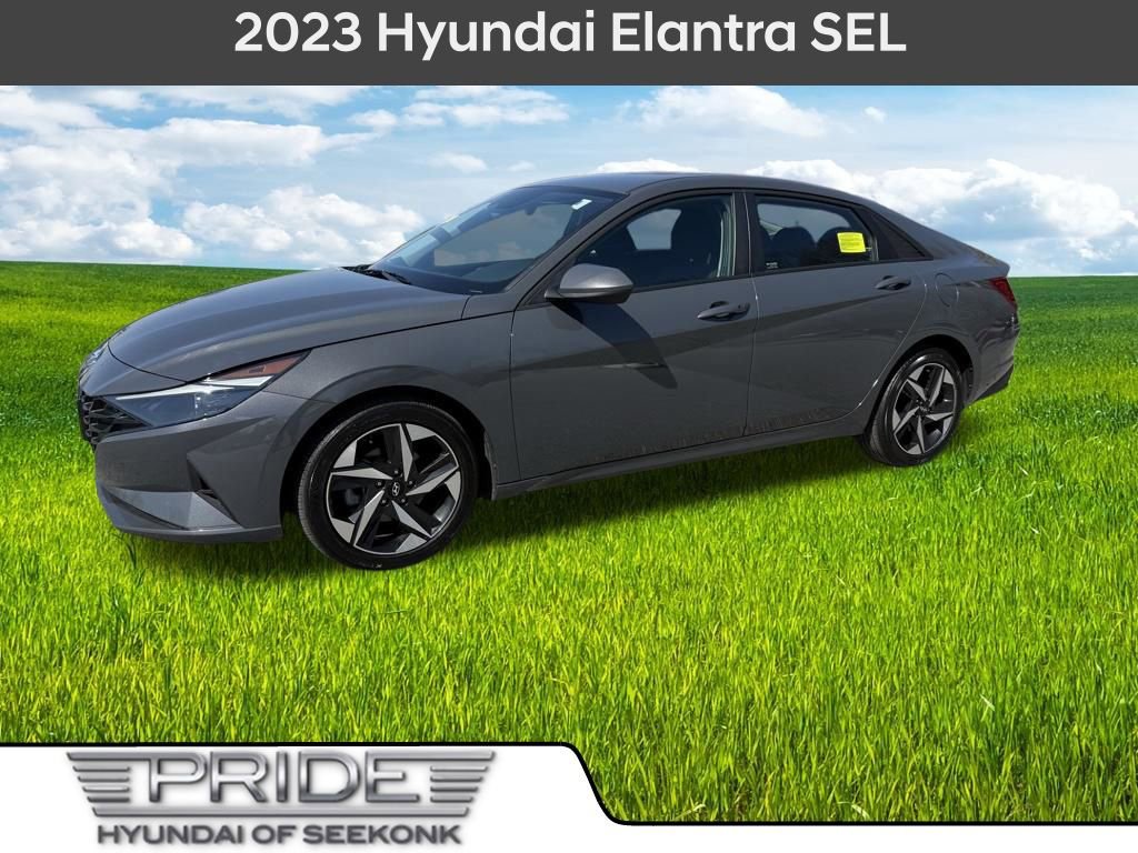 Used 2023 Hyundai Elantra SEL w/ Convenience Package FWD image 1