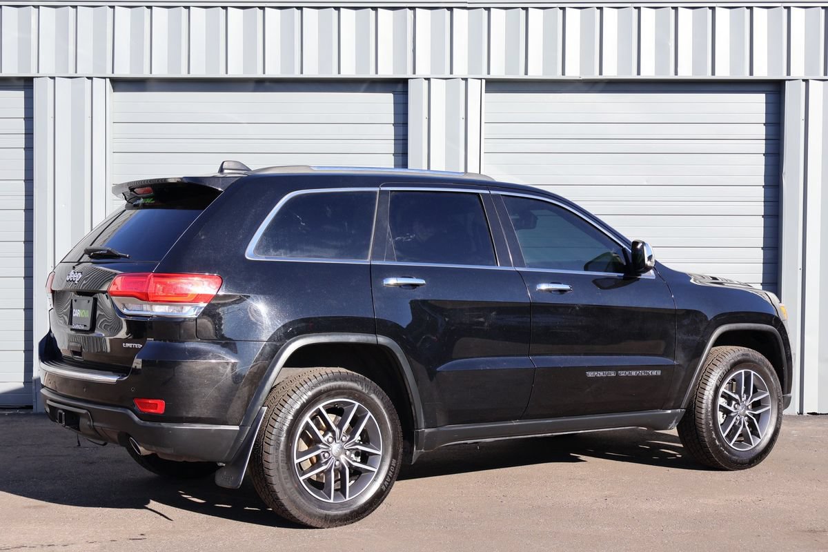 Used 2018 Jeep Grand Cherokee Limited AWD/4WD image 6