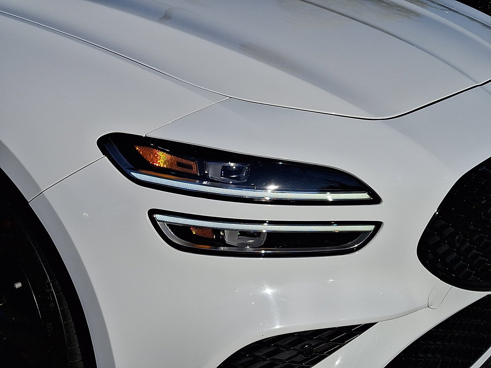 Certified 2022 Genesis G70 3.3T w/ Sport Prestige Package AWD/4WD image 9