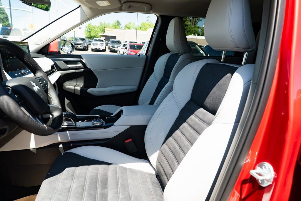New 2025 Mitsubishi Outlander SEL AWD/4WD image 19