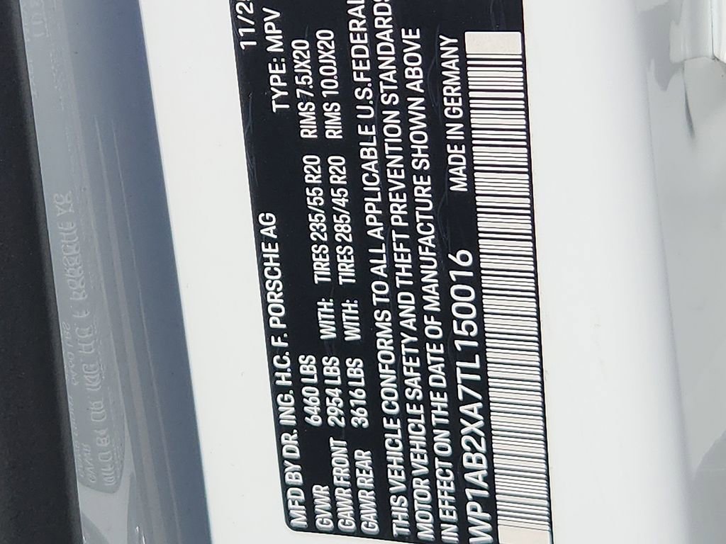 New 2026 Porsche Macan 4S Electric image 23