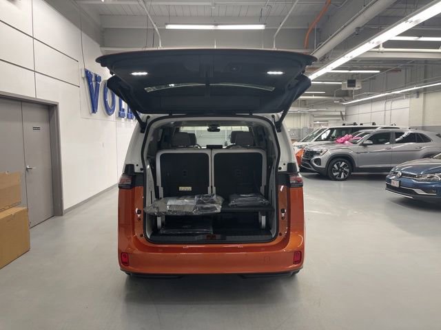 New 2025 Volkswagen ID. Buzz 1st Edition image 24