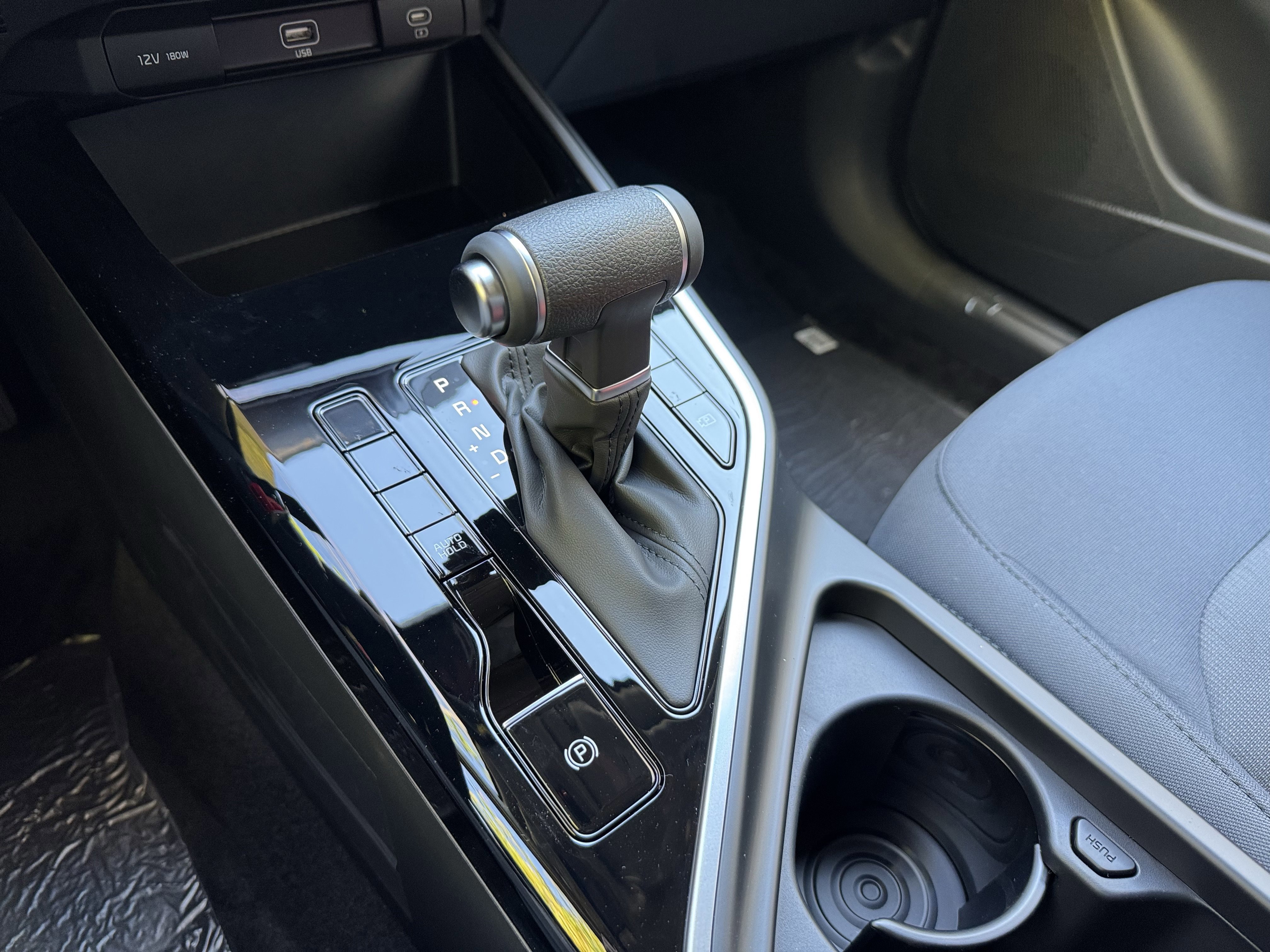 New 2026 Kia Niro LX image 21