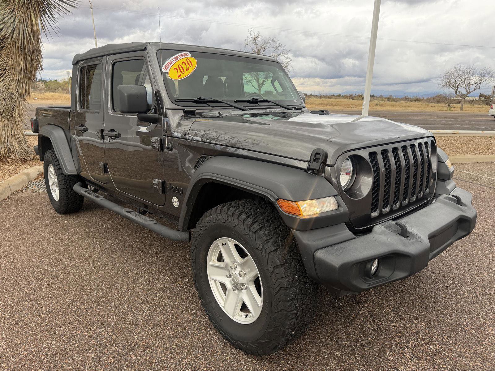 Used 2020 Jeep Gladiator Sport w/ Quick Order Package 24S image 9