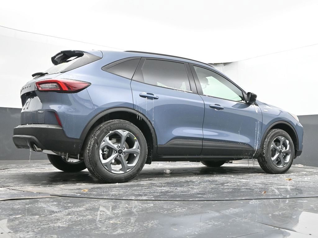 New 2026 Ford Escape ST-Line w/ Cold Weather Package image 47