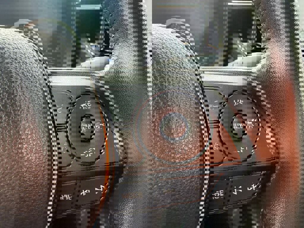 Used 2022 Toyota Corolla SE image 14