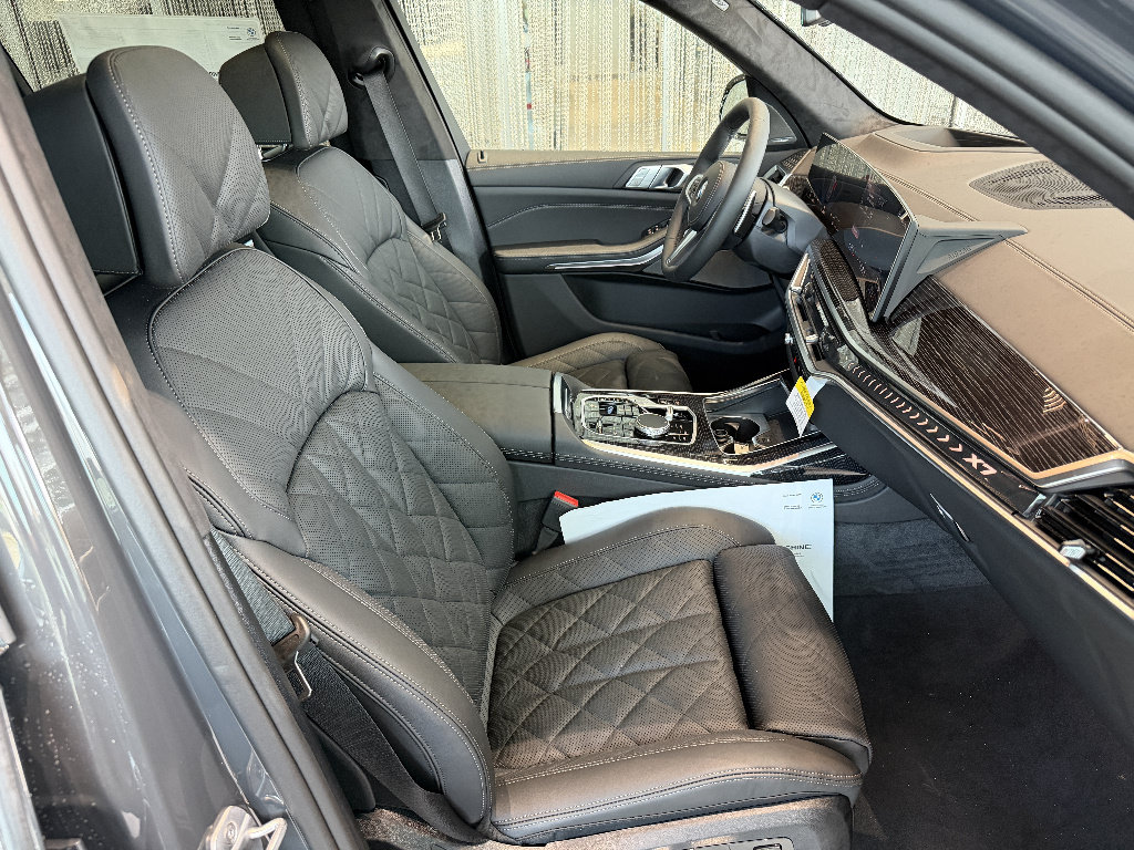 New 2027 BMW X7 xDrive40i AWD/4WD image 15
