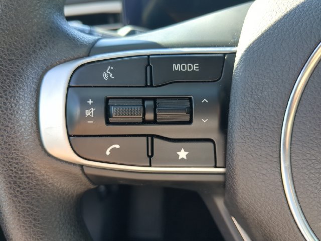 Used 2026 Kia K5 LXS FWD image 27