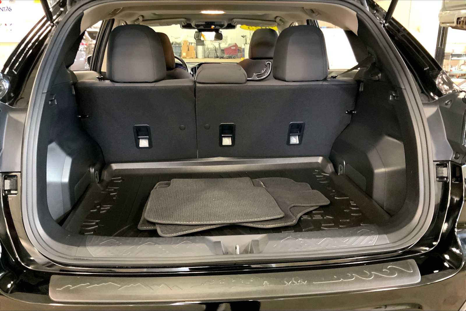 Certified 2025 Subaru Crosstrek 2.0i Premium image 36