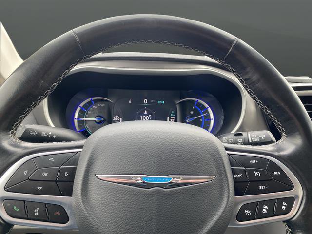 Used 2021 Chrysler Pacifica Touring-L image 28