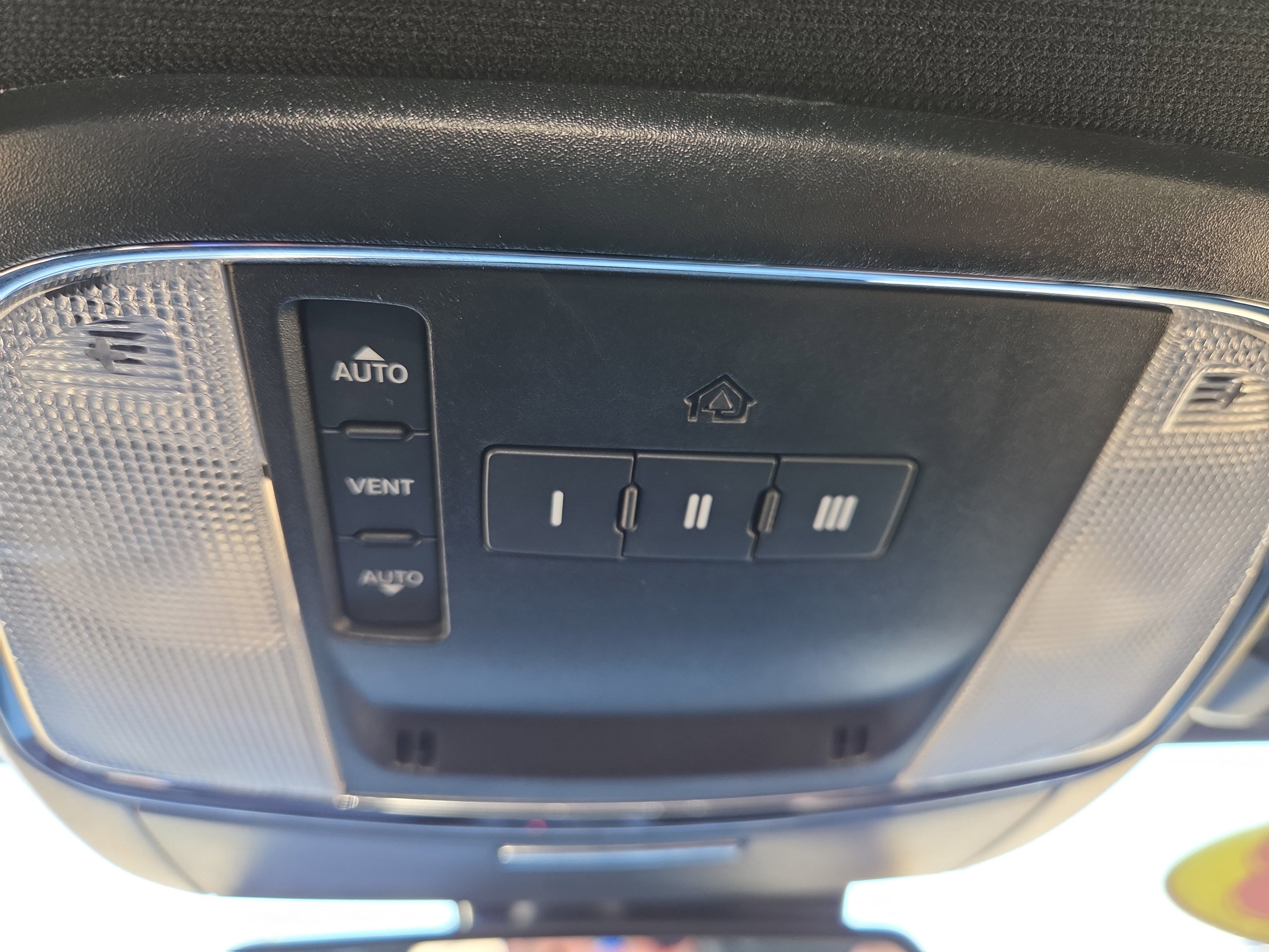 Certified 2023 Dodge Charger GT w/ Blacktop Package image 15