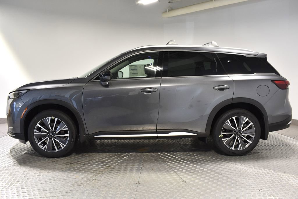 New 2026 INFINITI QX60 Luxe w/ Family Package image 2
