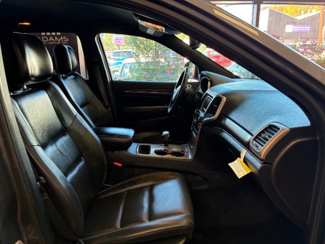 Used 2015 Jeep Grand Cherokee Limited RWD image 32