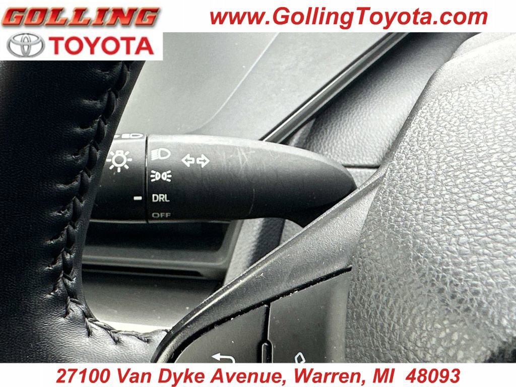 Used 2023 Toyota Prius LE image 25