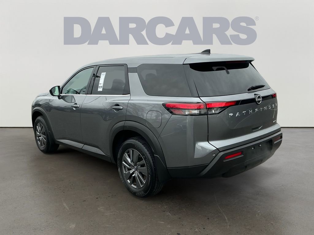 Used 2024 Nissan Pathfinder S w/ Cargo Package image 5