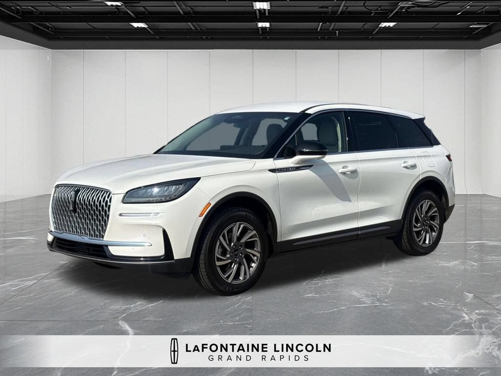 Certified 2024 Lincoln Corsair AWD w/ Equipment Group 101A image 1