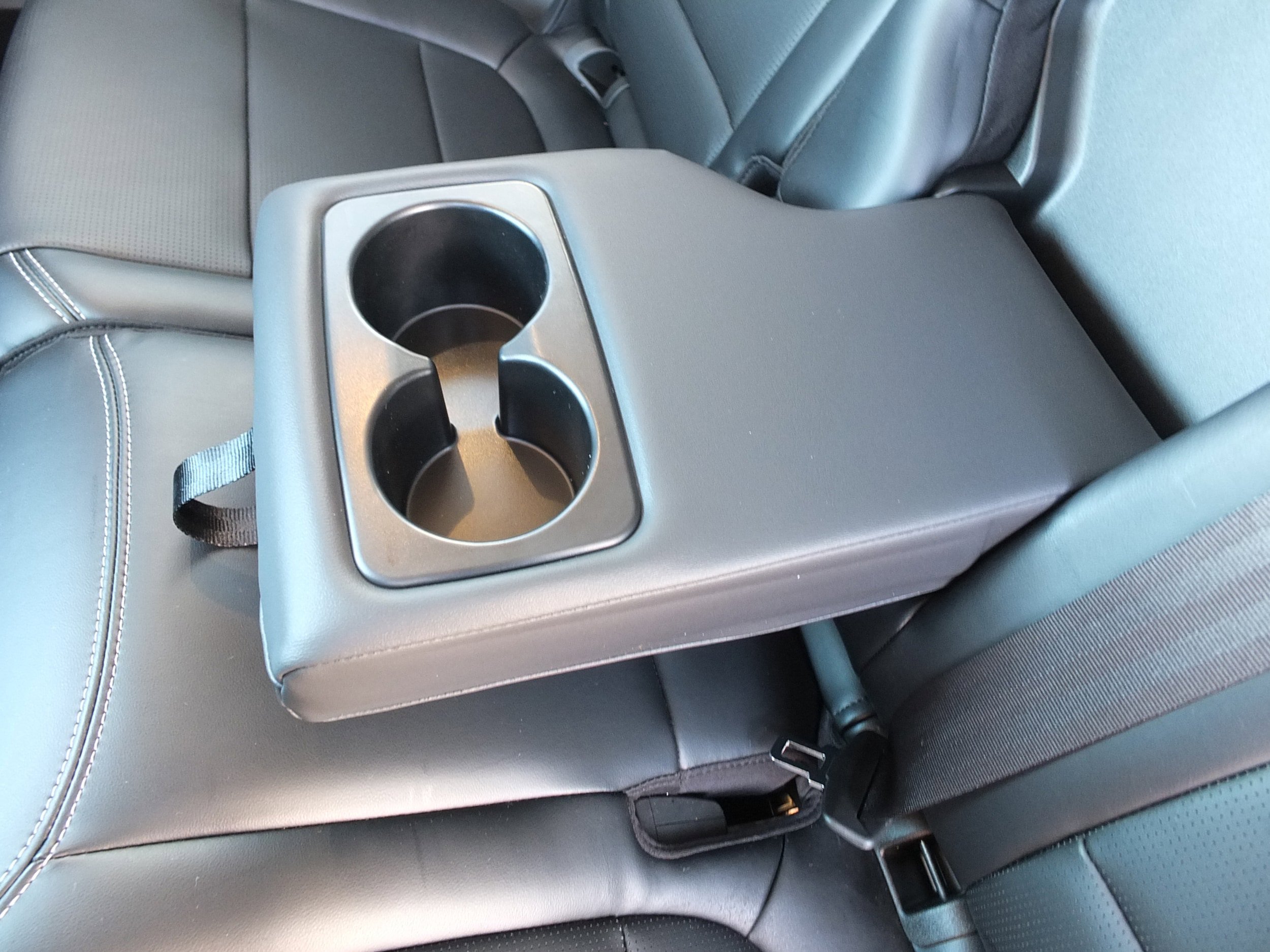 Used 2025 Ford Escape Platinum image 17