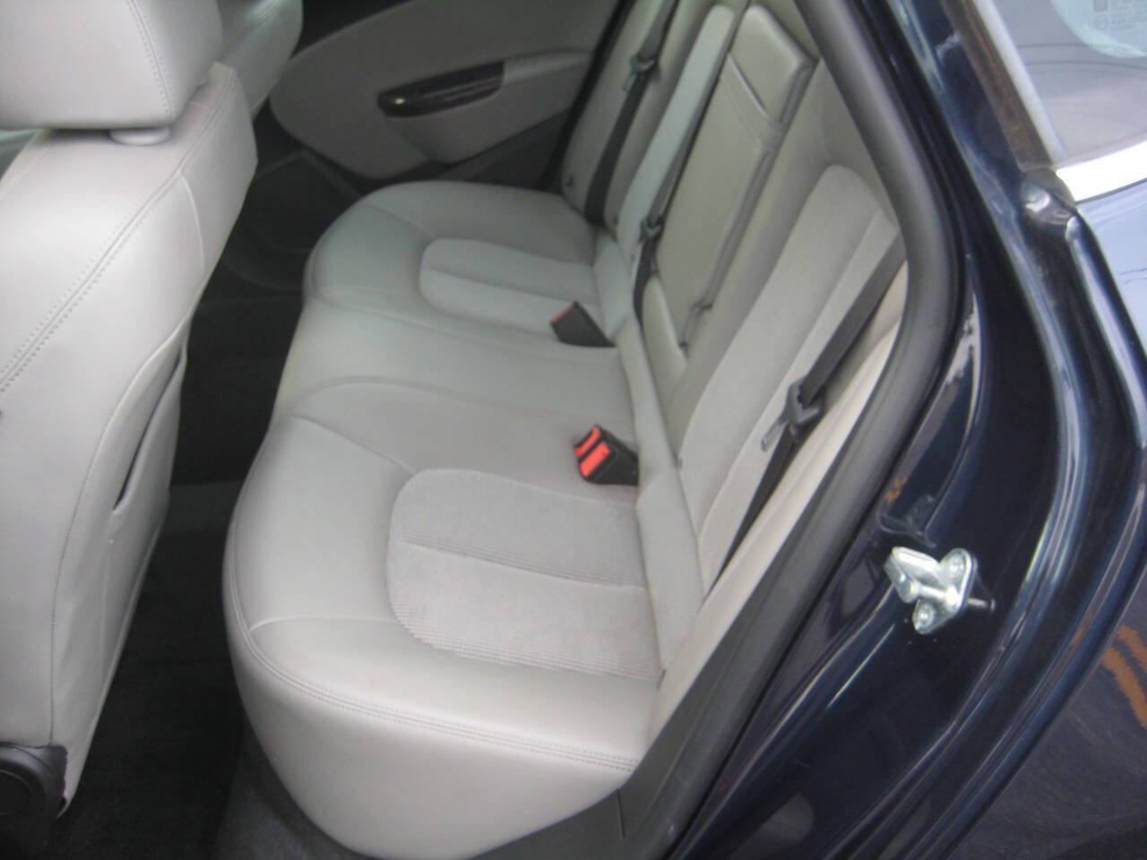 Used 2016 Buick Verano Sport Touring image 18