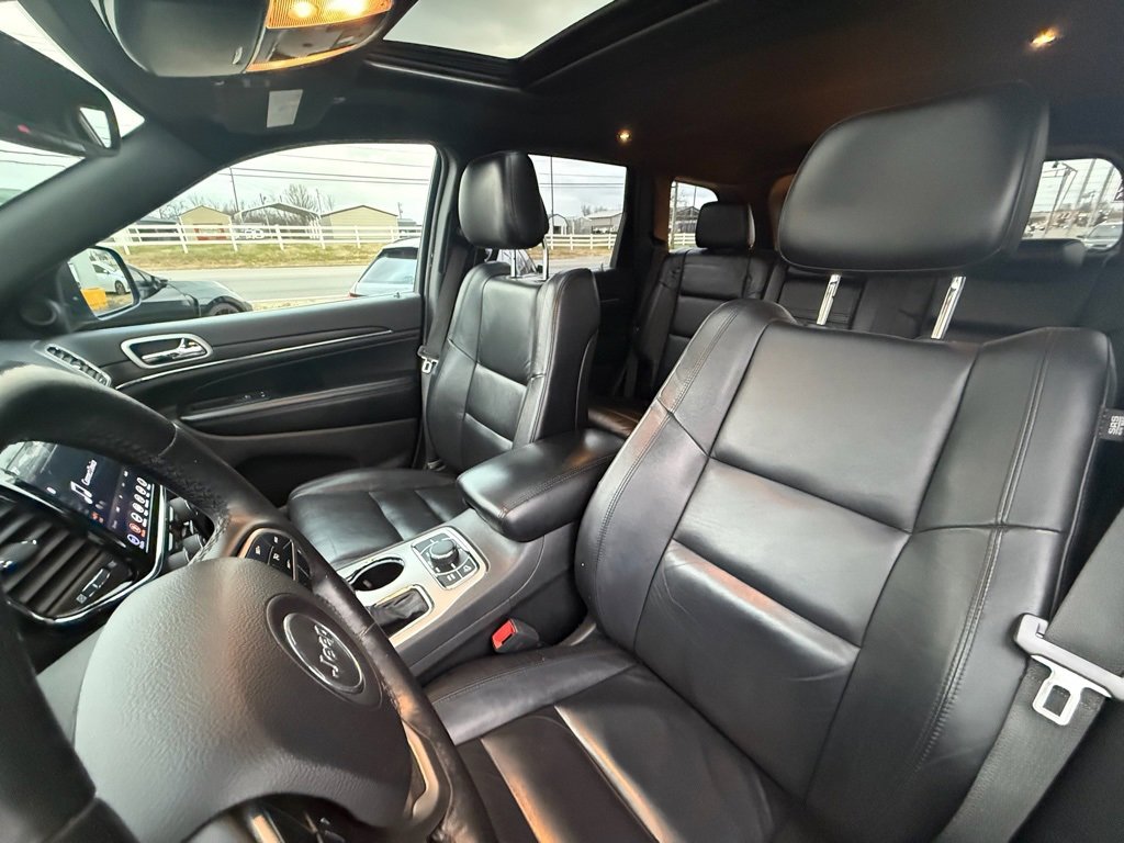 Used 2019 Jeep Grand Cherokee Limited image 14