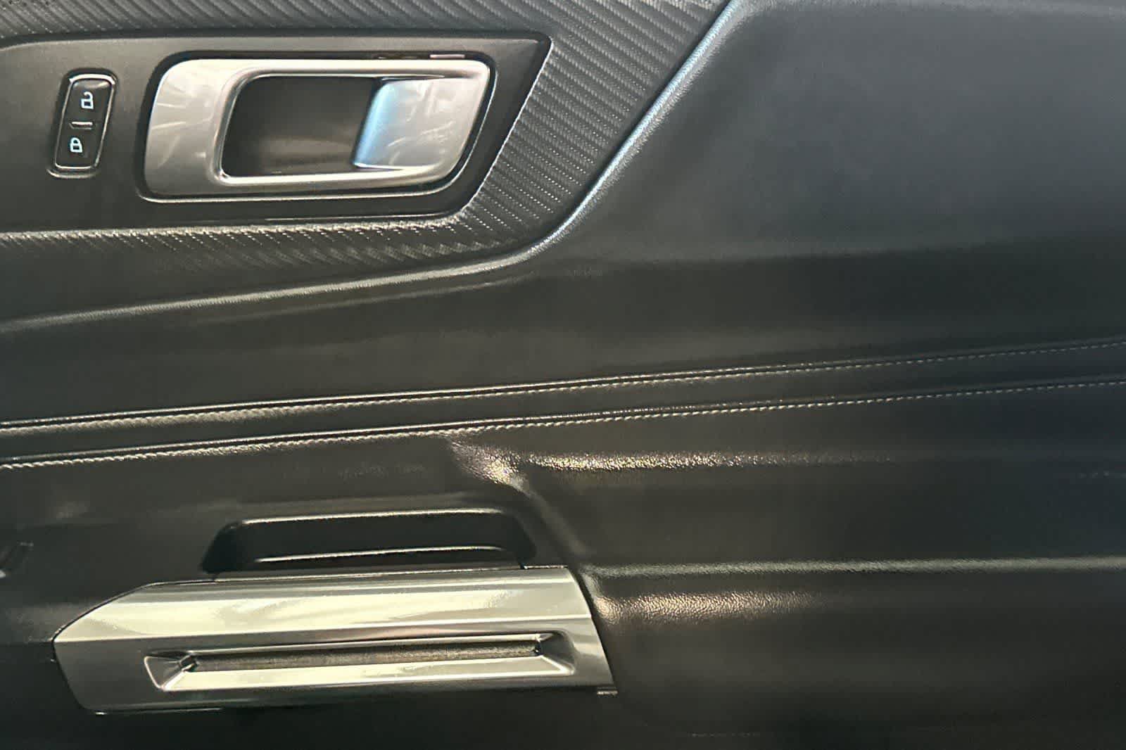 Used 2025 Ford Mustang Premium RWD image 19