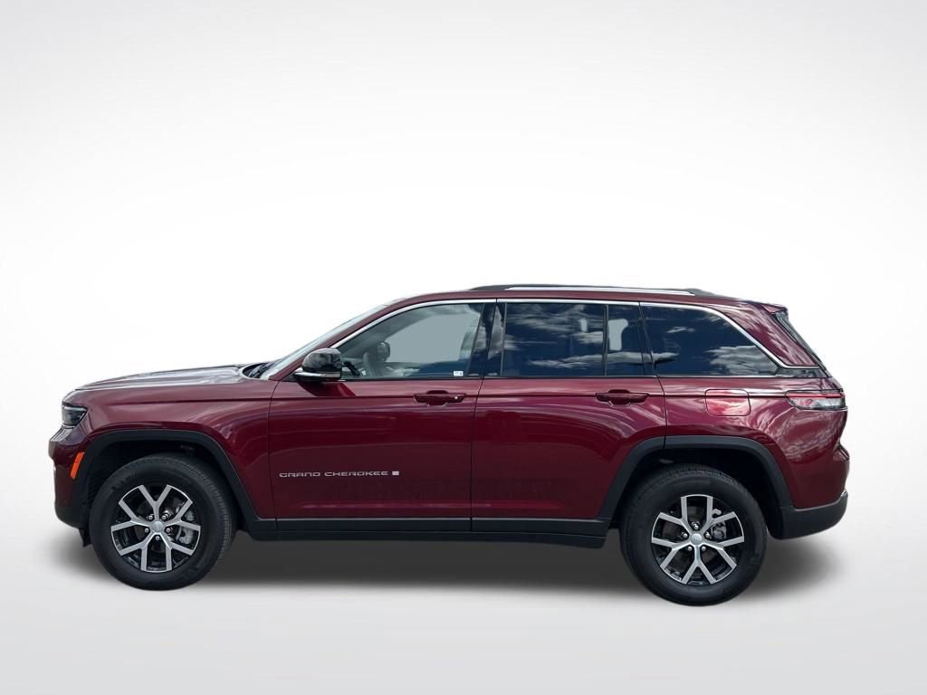 Used 2023 Jeep Grand Cherokee Limited w/ Luxury Tech Group II AWD/4WD video 2