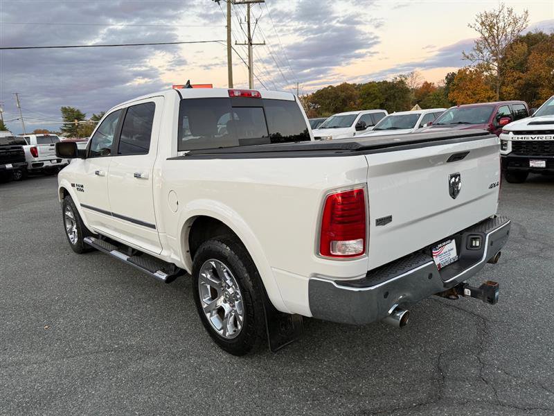 Used 2013 RAM 1500 Laramie w/ Convenience Group image 9