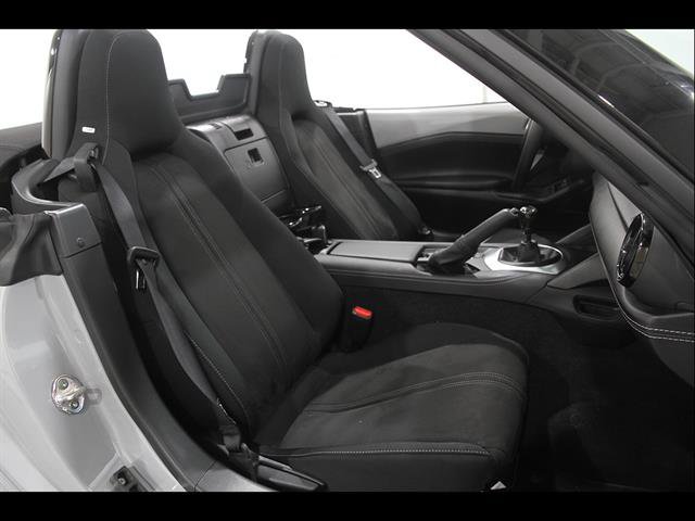 Used 2025 MAZDA MX-5 Miata Club RWD image 18