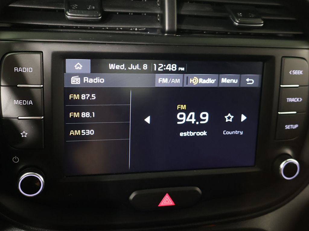 Used 2025 Kia Soul LX w/ LX Technology Package FWD image 41