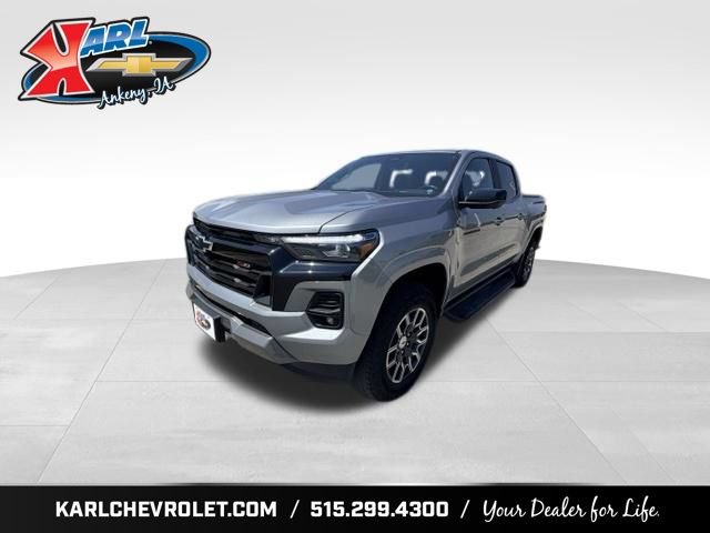 Used 2023 Chevrolet Colorado Z71 w/ Z71 Convenience Package 2