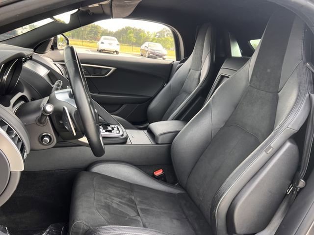 Used 2019 Jaguar F-TYPE Convertible RWD image 16