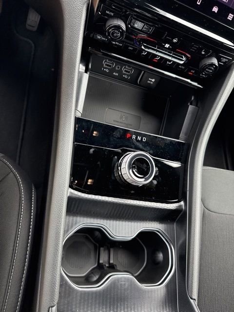 New 2025 Jeep Grand Cherokee L Laredo w/ Luxury Tech Group I image 14