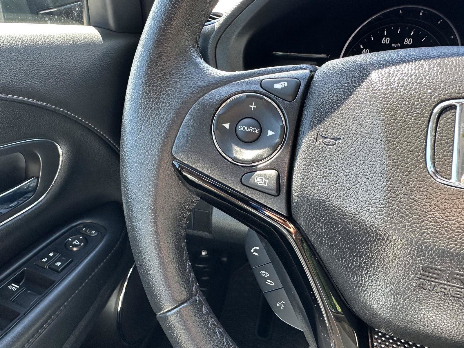 Used 2021 Honda HR-V EX-L image 15