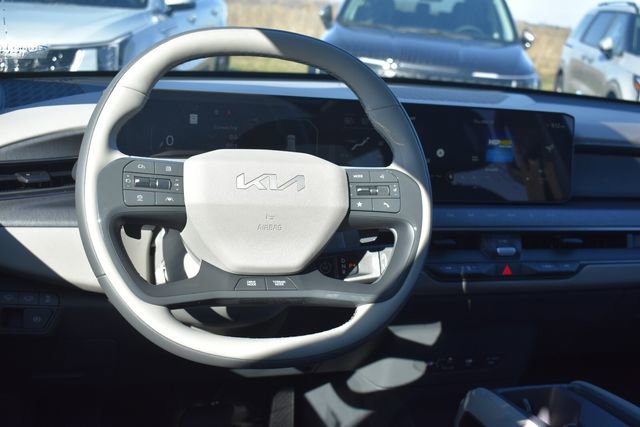 New 2026 Kia EV9 Wind image 25