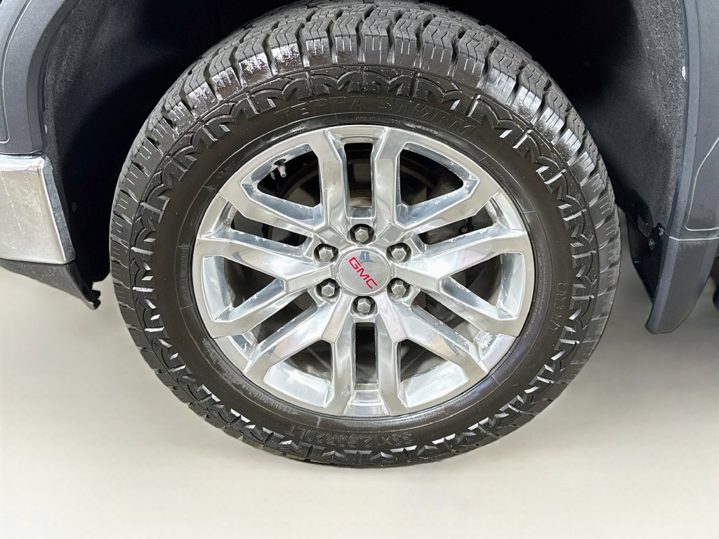 Used 2021 GMC Sierra 1500 SLT AWD/4WD image 39