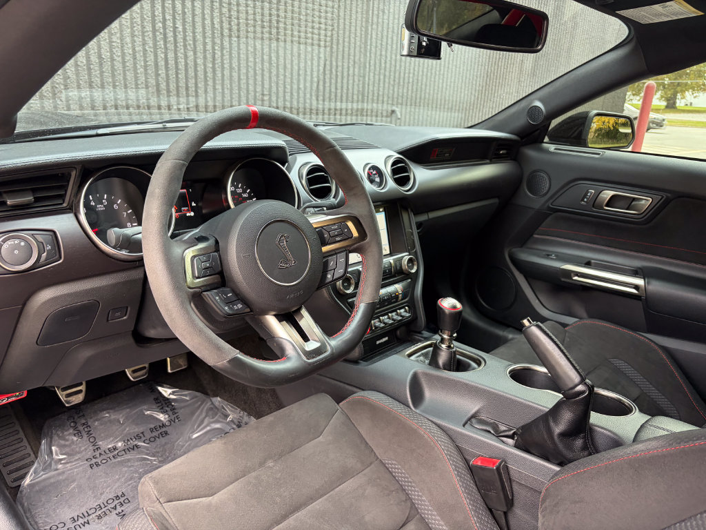Used 2017 Ford Mustang Shelby GT350R RWD image 11