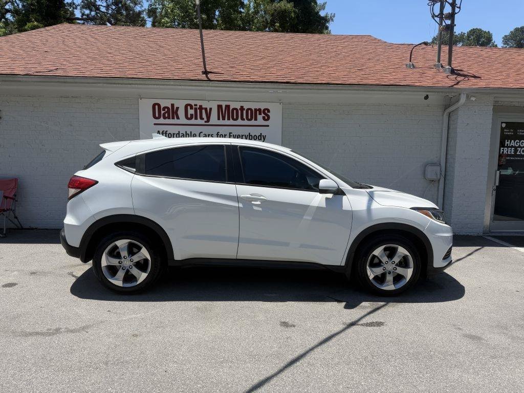 Used 2020 Honda HR-V LX image 2