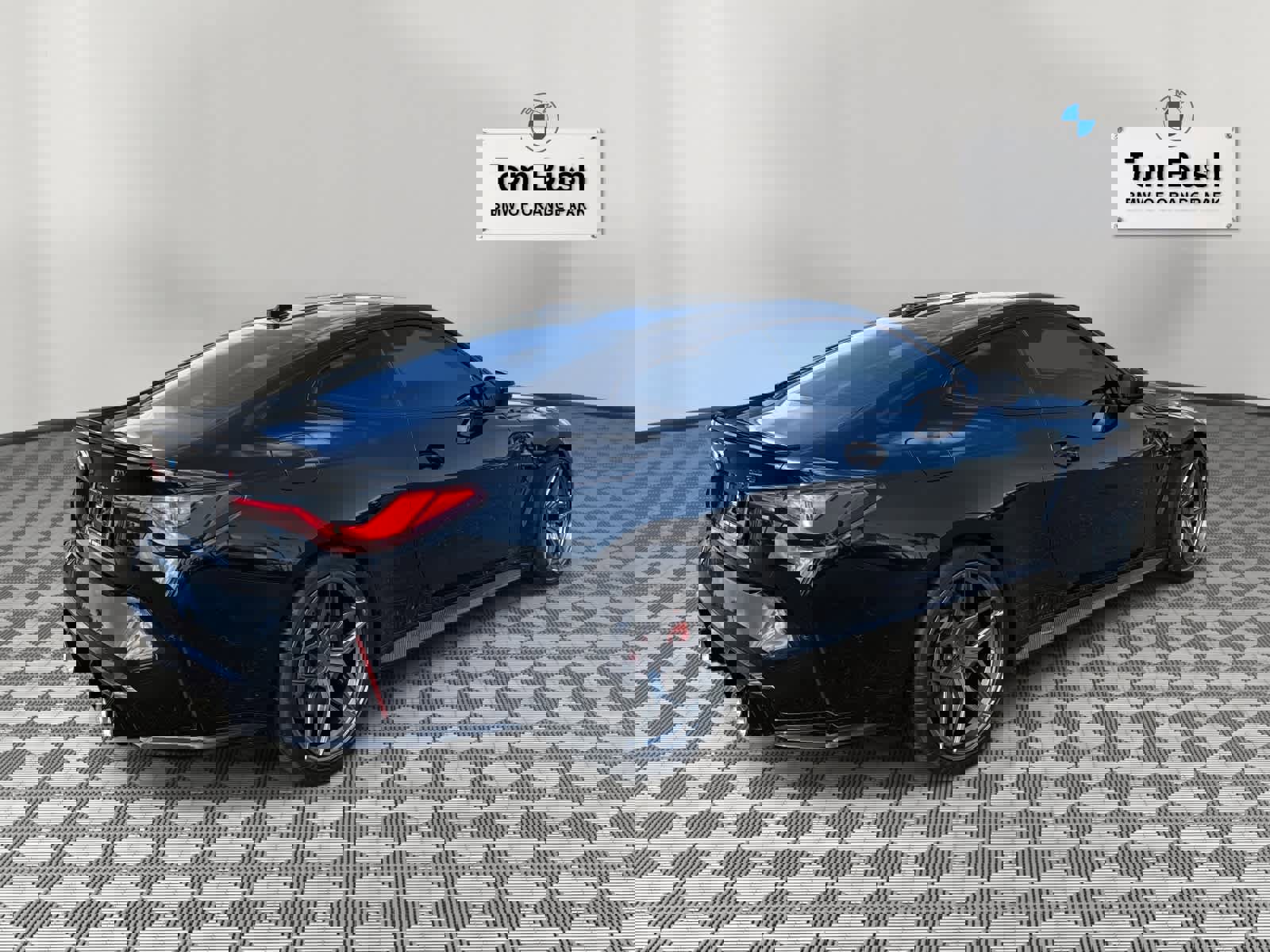 Used 2024 BMW M4 Competition image 5