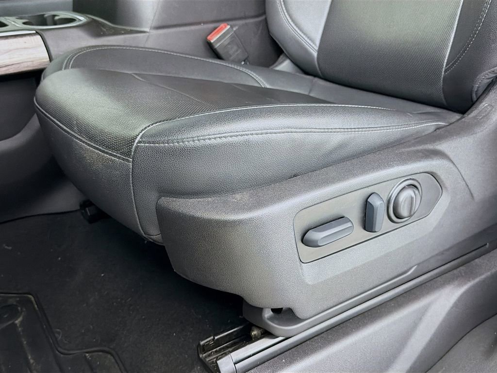 Used 2022 Chevrolet Silverado 2500 LTZ w/ LTZ Texas Edition image 23