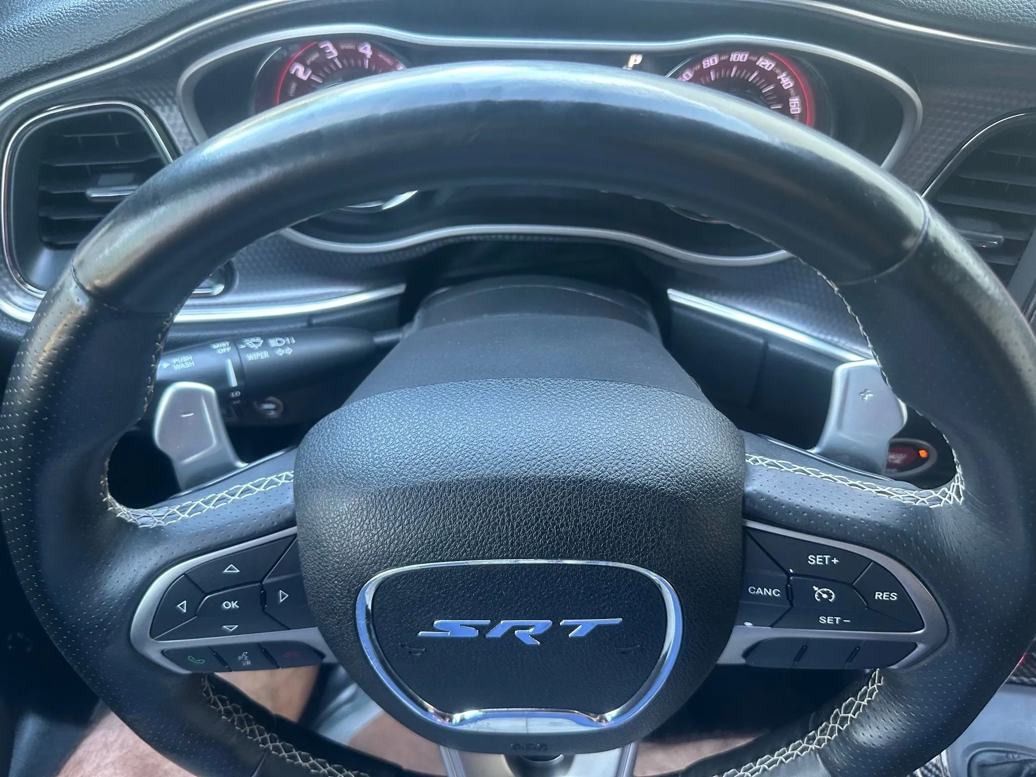 Used 2016 Dodge Challenger SRT Hellcat image 27