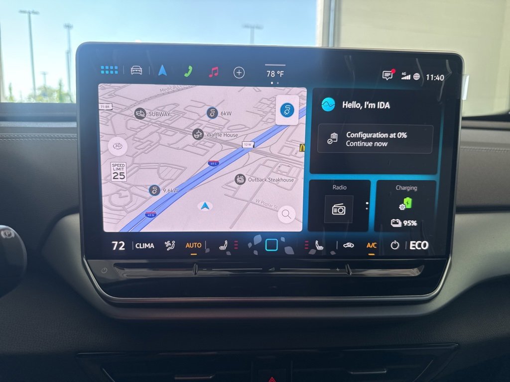 New 2025 Volkswagen ID.4 Pro image 18