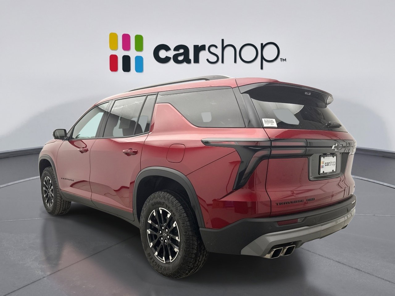 Used 2025 Chevrolet Traverse Z71 w/ Enhanced Driving Package image 3