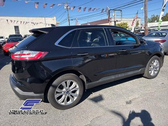 Used 2022 Ford Edge Titanium AWD/4WD image 15