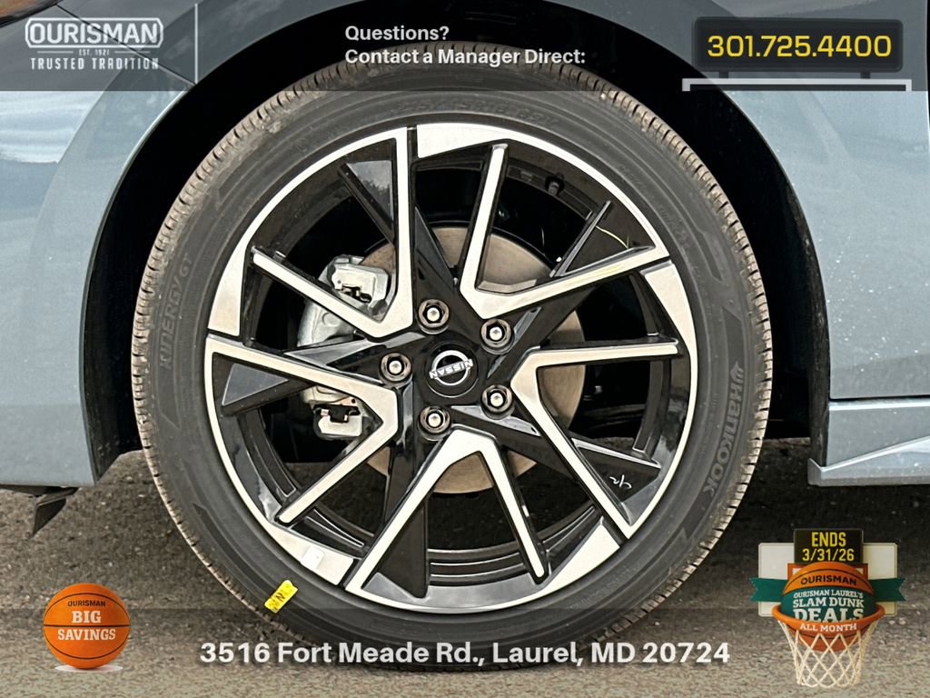 New 2025 Nissan Sentra SR image 5