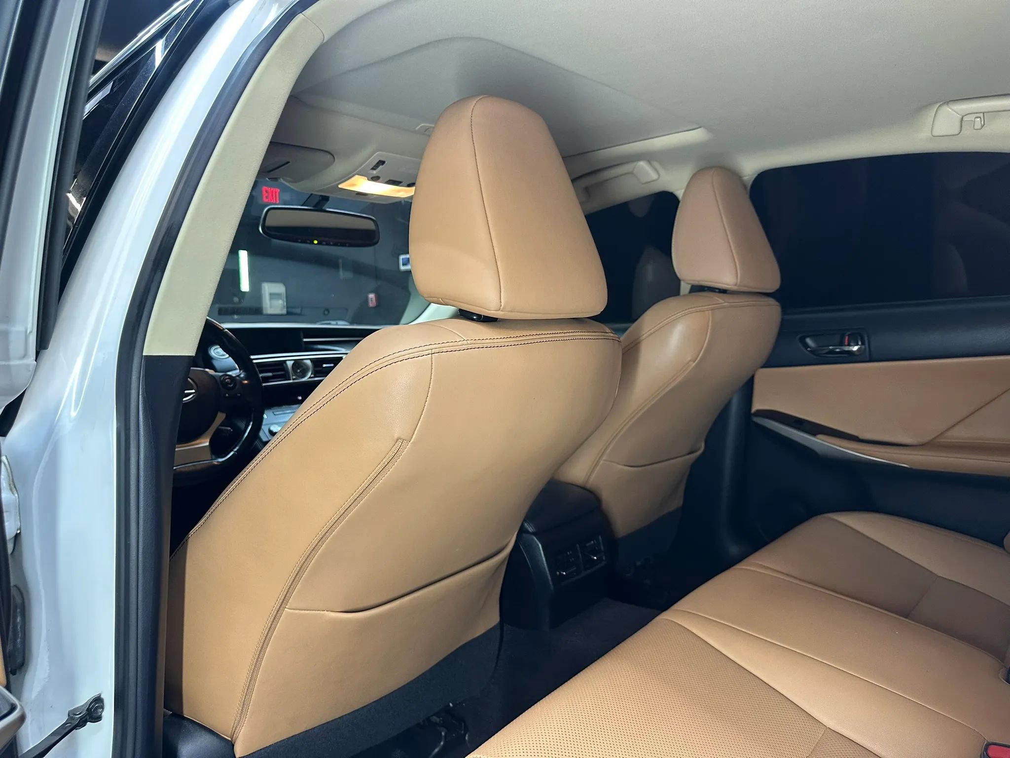 Used 2015 Lexus IS 250 AWD w/ Navigation System Package image 21